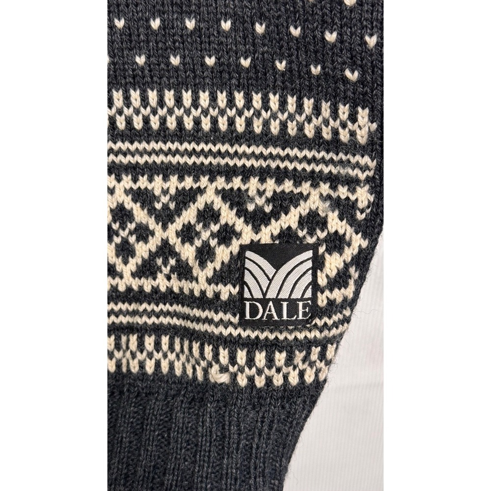 Men’s Wool Nordic Knit Button Vest XL Vintage Grandpa Style Dale of Norway - Picture 3 of 12